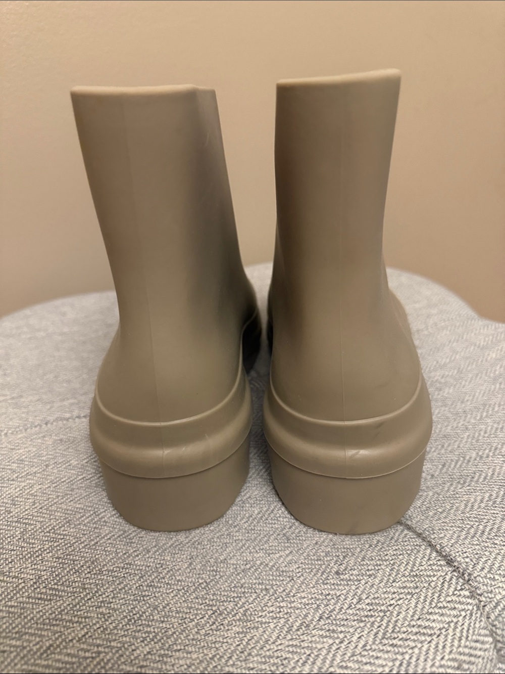 Vince Nia Rain Boots, - Picture 5 of 7